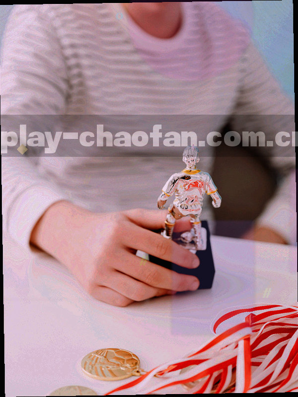 超凡娱乐品牌理念抽象几何图形与光线